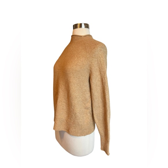 J.Crew Rollneck Sweater Size XS Brown in Super-soft Yarn BD613 - Picture 3 of 8